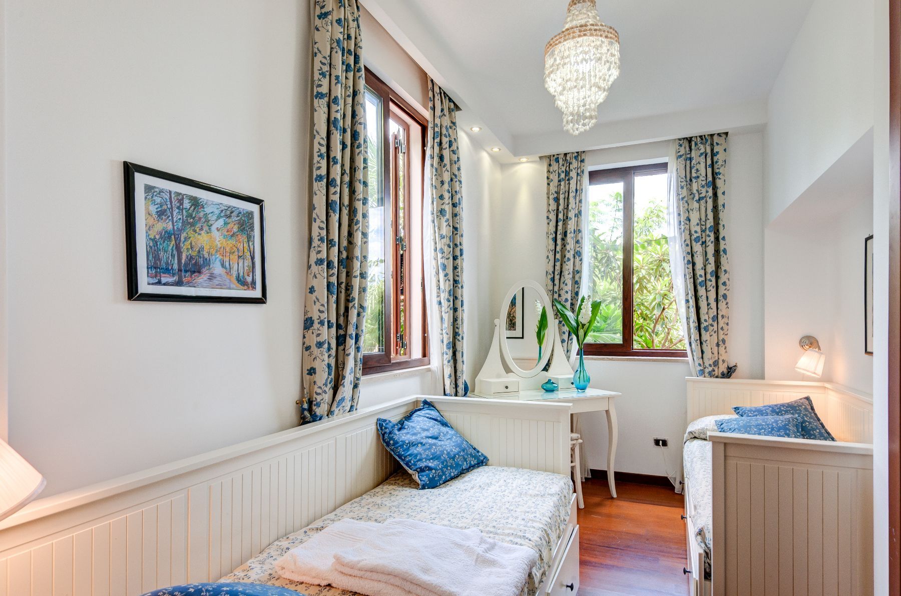 Ninella villa photo.